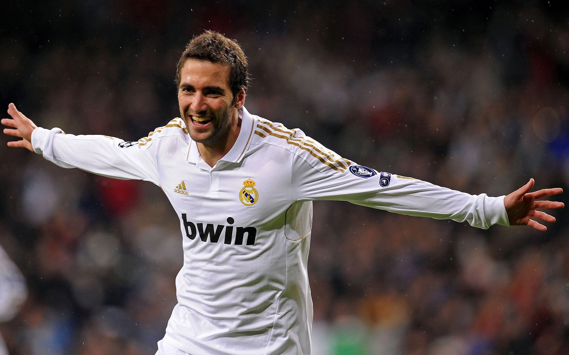 世界体育名人表演赛 不同项目巨星跨界组队趣味对抗